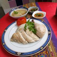 ข้าวมันไก่และซุป