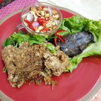 ยำปลาดุกฟู